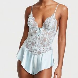 Victoria's Secret Lattice Lace Romper in Ballad Blue NWOT